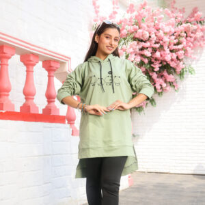 هودي اوفرسايز بكابيتشو و جيوب اخضر فاتح