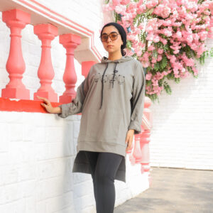 هودي اوفرسايز بكابيتشو و جيوب زيتوني