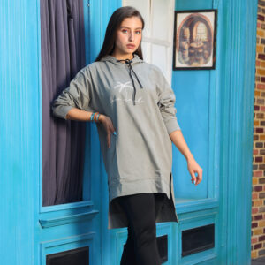 سويتشيرت طويل بكابيتشو زيتوني