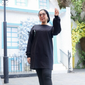 سويتشيرت مطبوع اسود